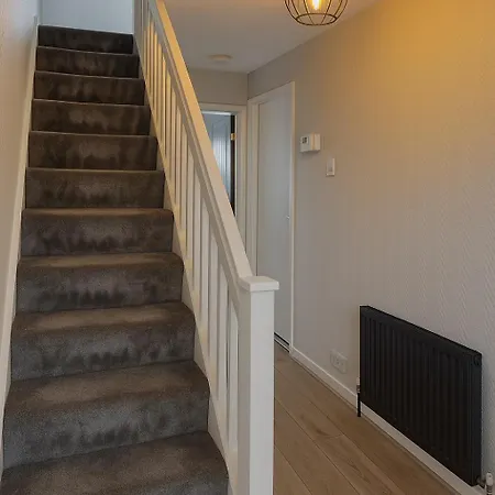Modern 3 Bed Duplex Daire *