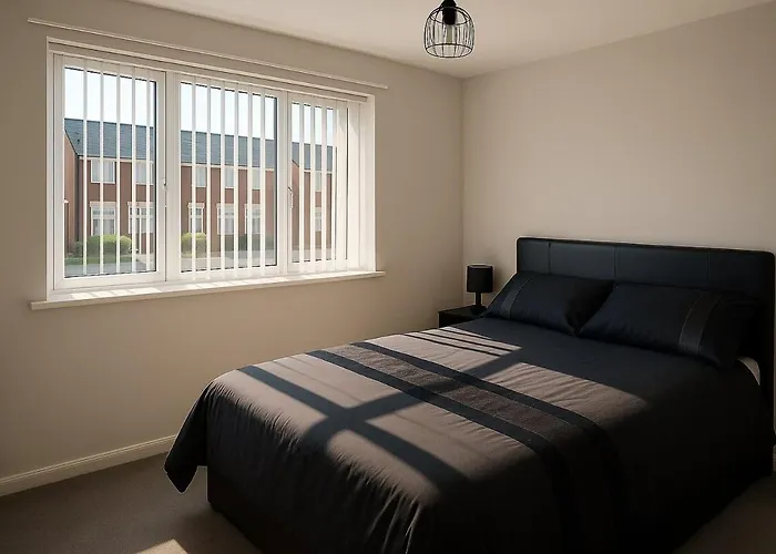 Modern 3 Bed Duplex Apartment *